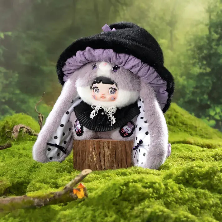 Nommi 400% Mushroom Hat