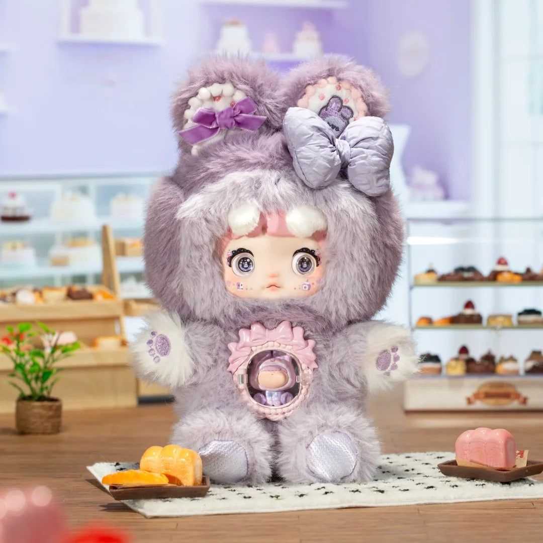 Nommi A Bite of Sweetheart